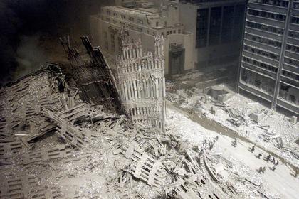 Décombres des Tours Jumelles après leur effondrement (Ground Zero)